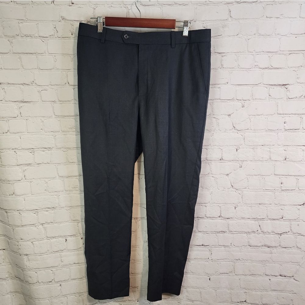 Men's Marvin "Superfine 180's" dress pants, size 34. Wool and Cashmere blend
